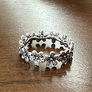 Pandora Daisy Flower Ring